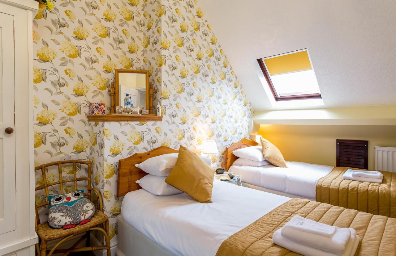 Broadlands Guest House Стратфорд на Ейвън Екстериор снимка